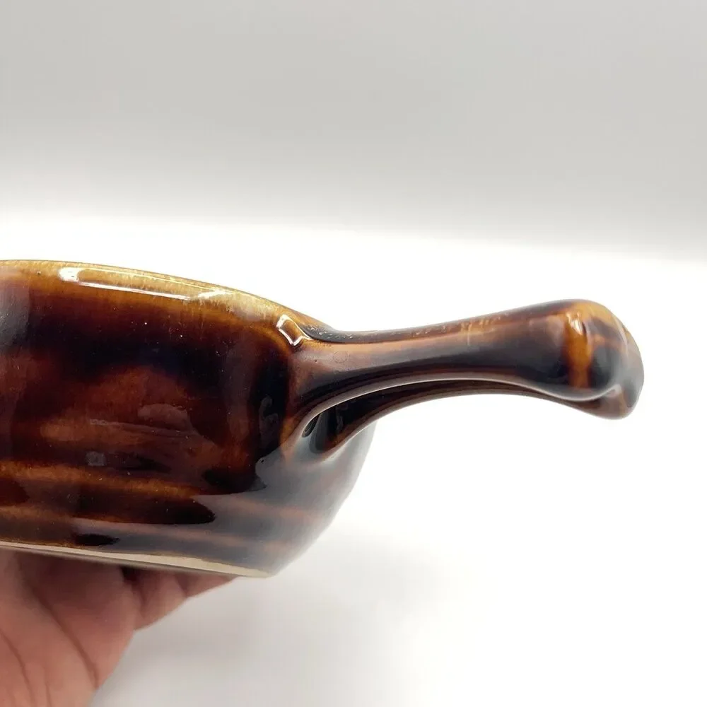 BROWN DRIP GLAZED POTTERY, HULL SOUP, CHILI BOWL W/HANDLE, USA, OVEN PROOF